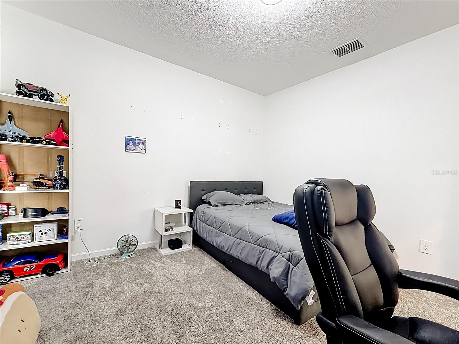 RHETTS RDG - Residential