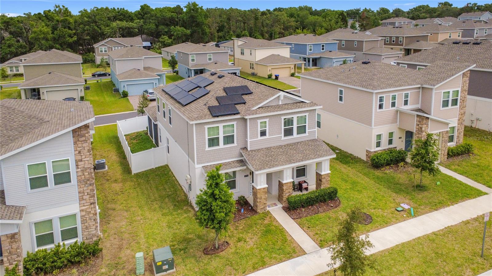 RHETTS RDG - Residential