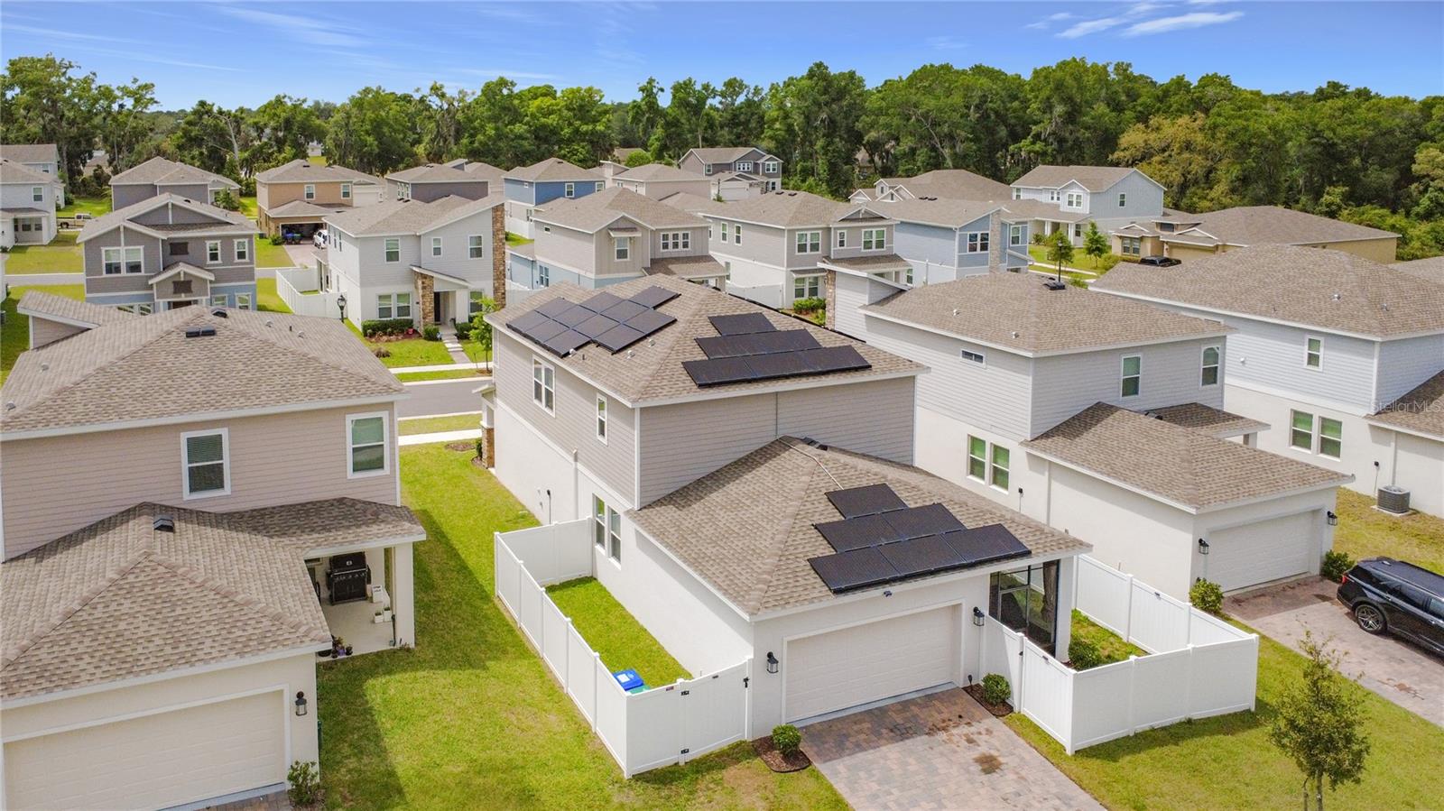 RHETTS RDG - Residential