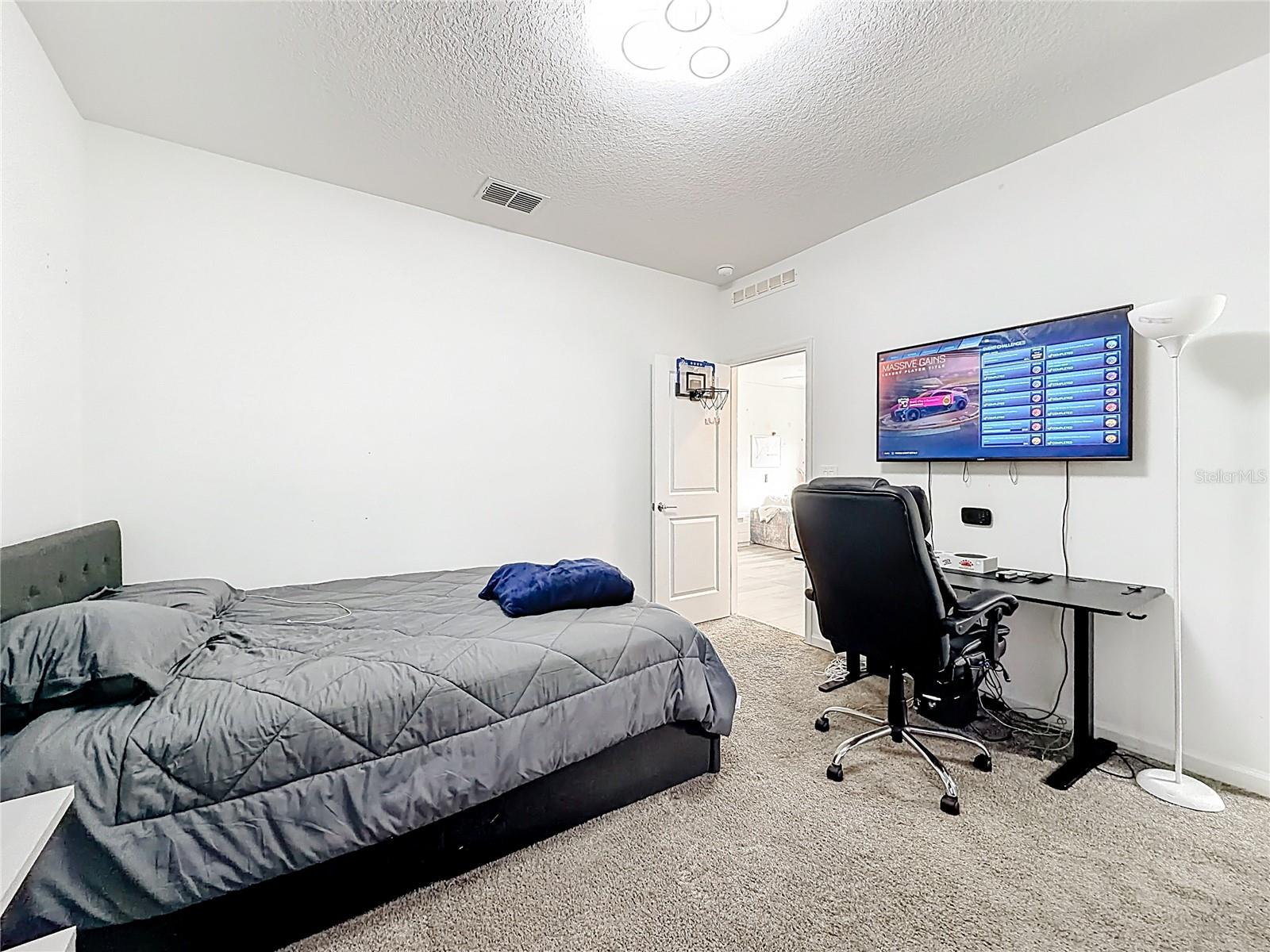 RHETTS RDG - Residential