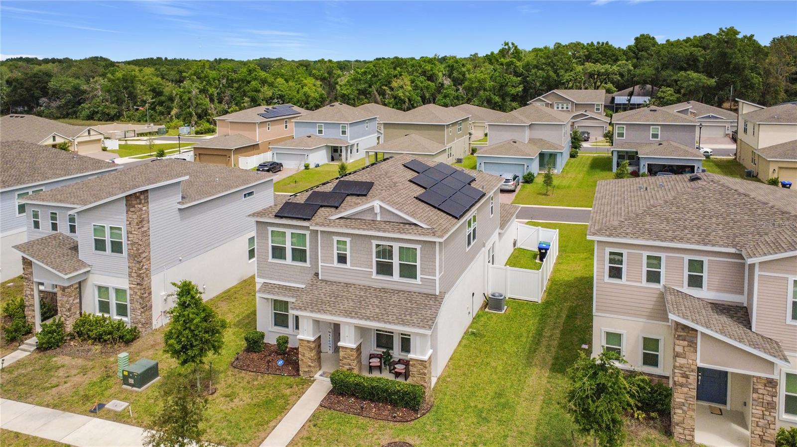 RHETTS RDG - Residential