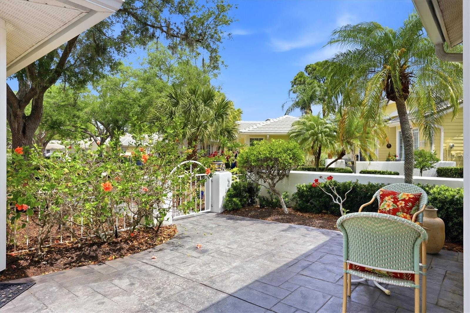 UNIVERSITY PARK COUNTRY CLUB - Residential