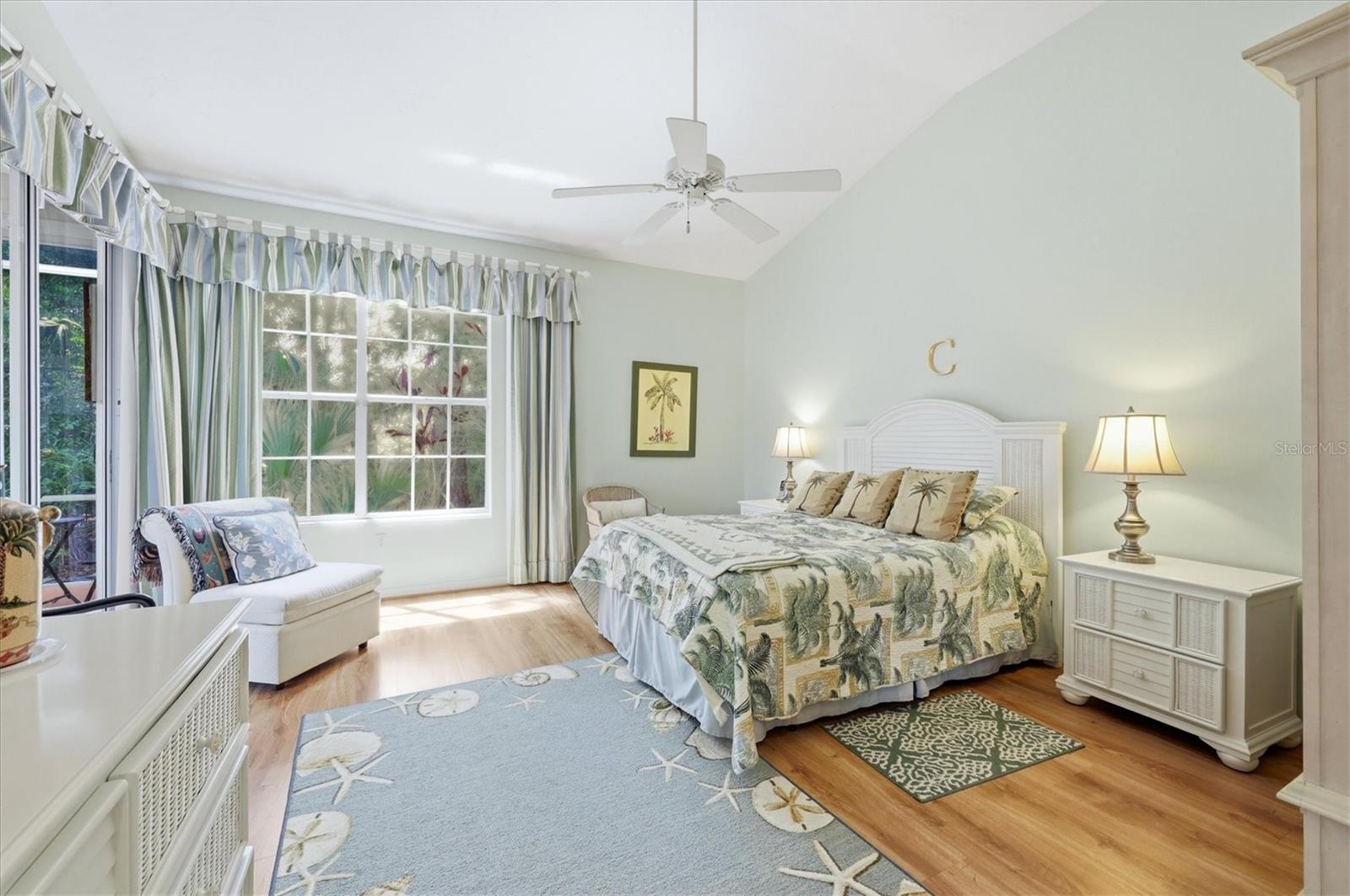 UNIVERSITY PARK COUNTRY CLUB - Residential