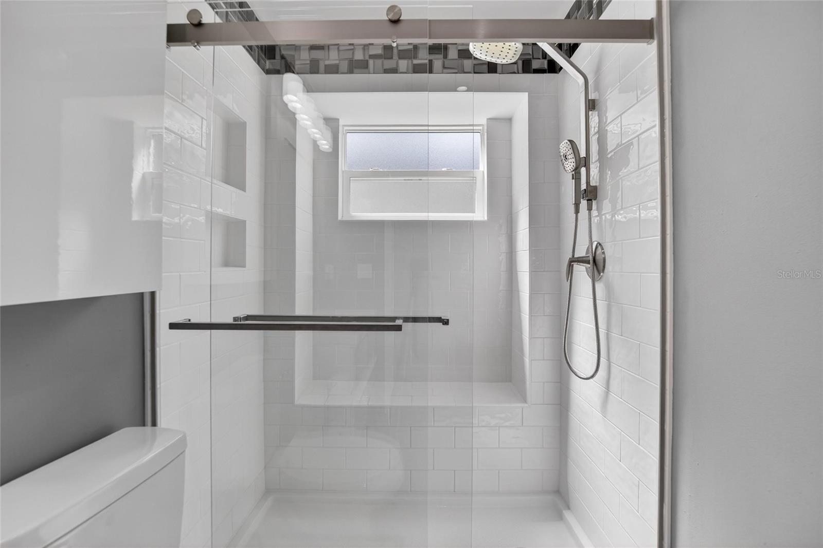 WALDEN LAKE UNIT 33 1 PH A - Residential