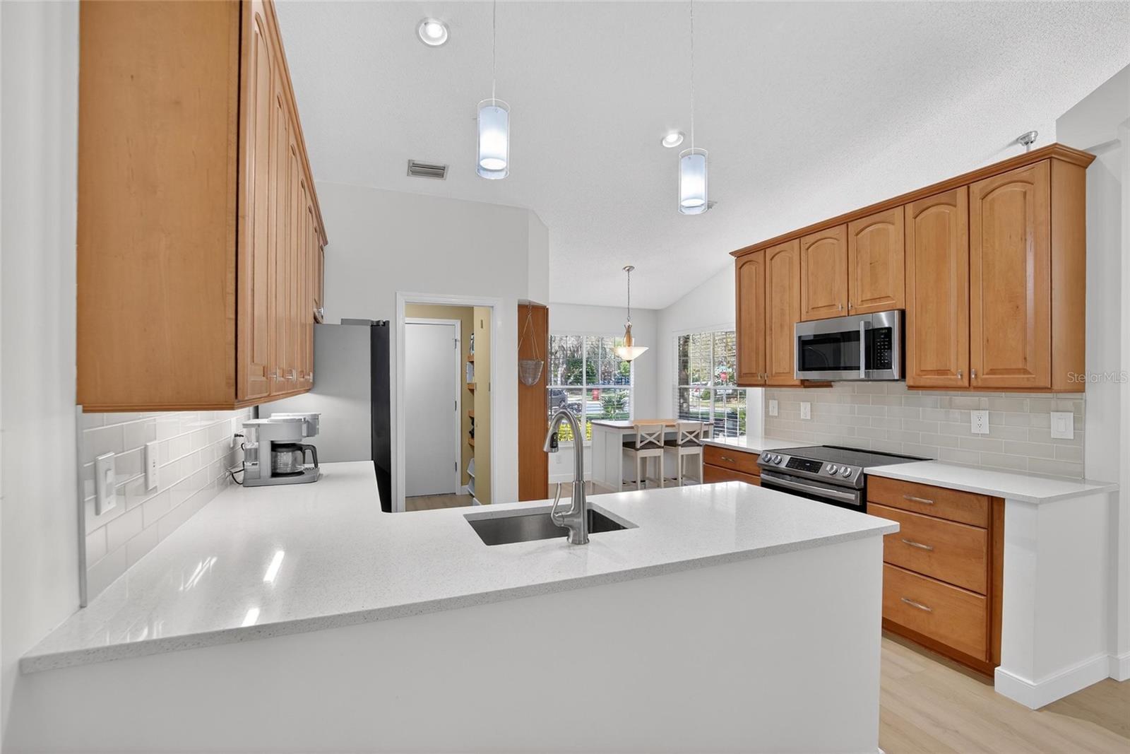 WALDEN LAKE UNIT 33 1 PH A - Residential