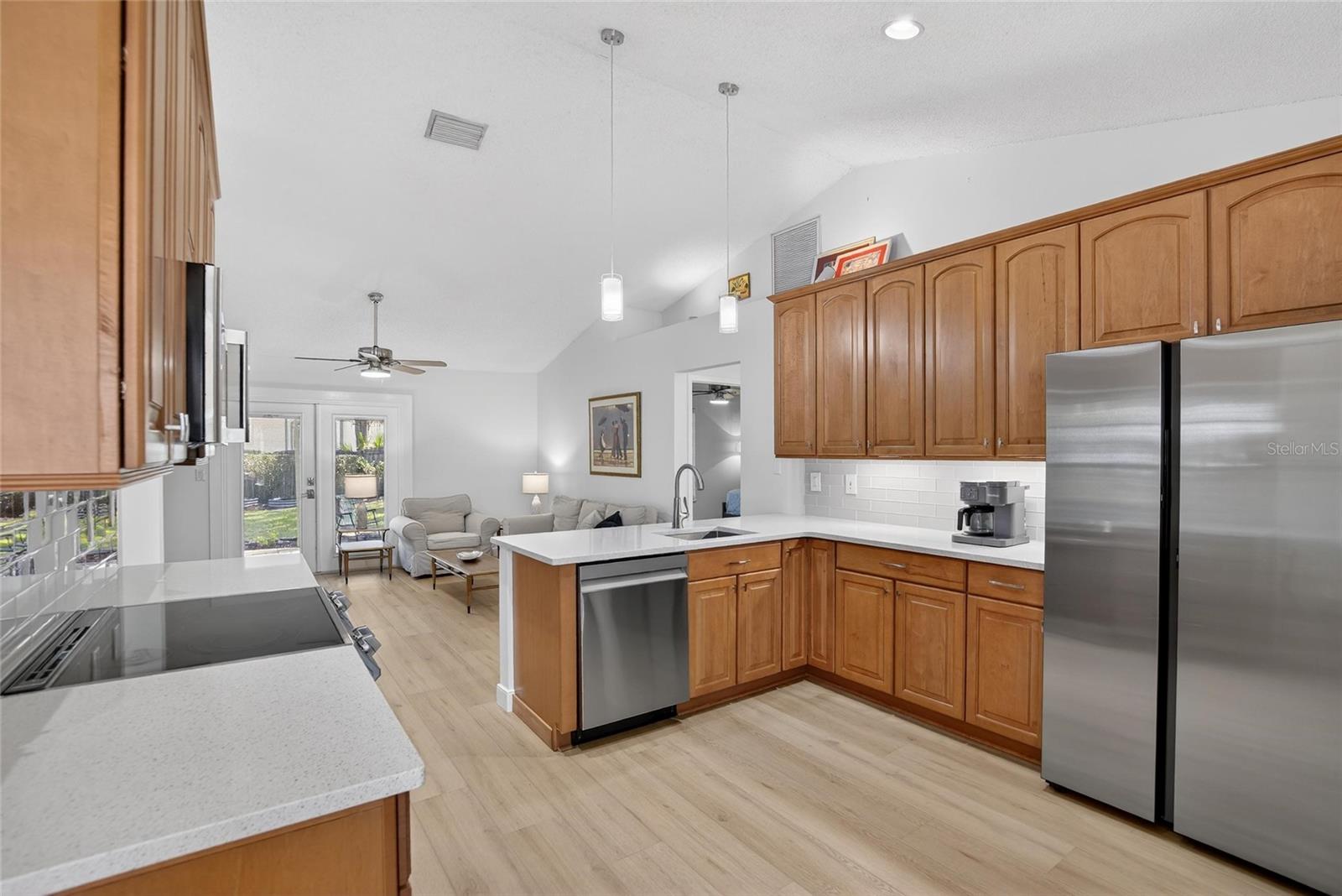 WALDEN LAKE UNIT 33 1 PH A - Residential