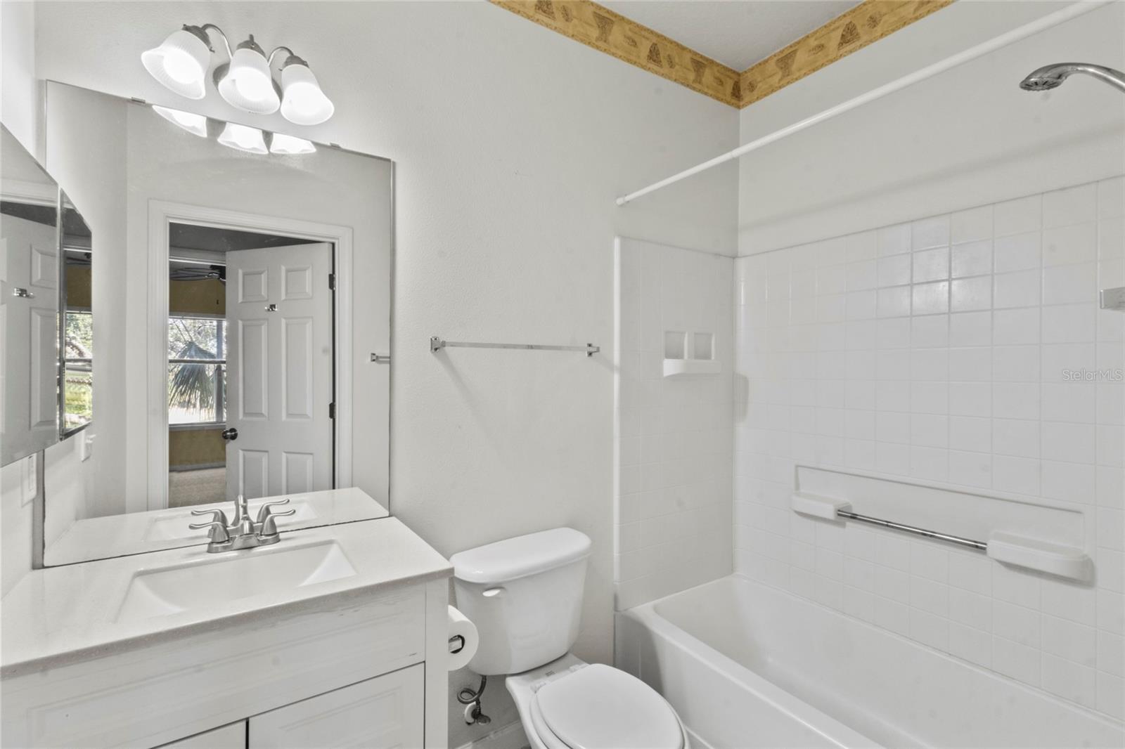 THE PALMS OF CORTEZ - Residential