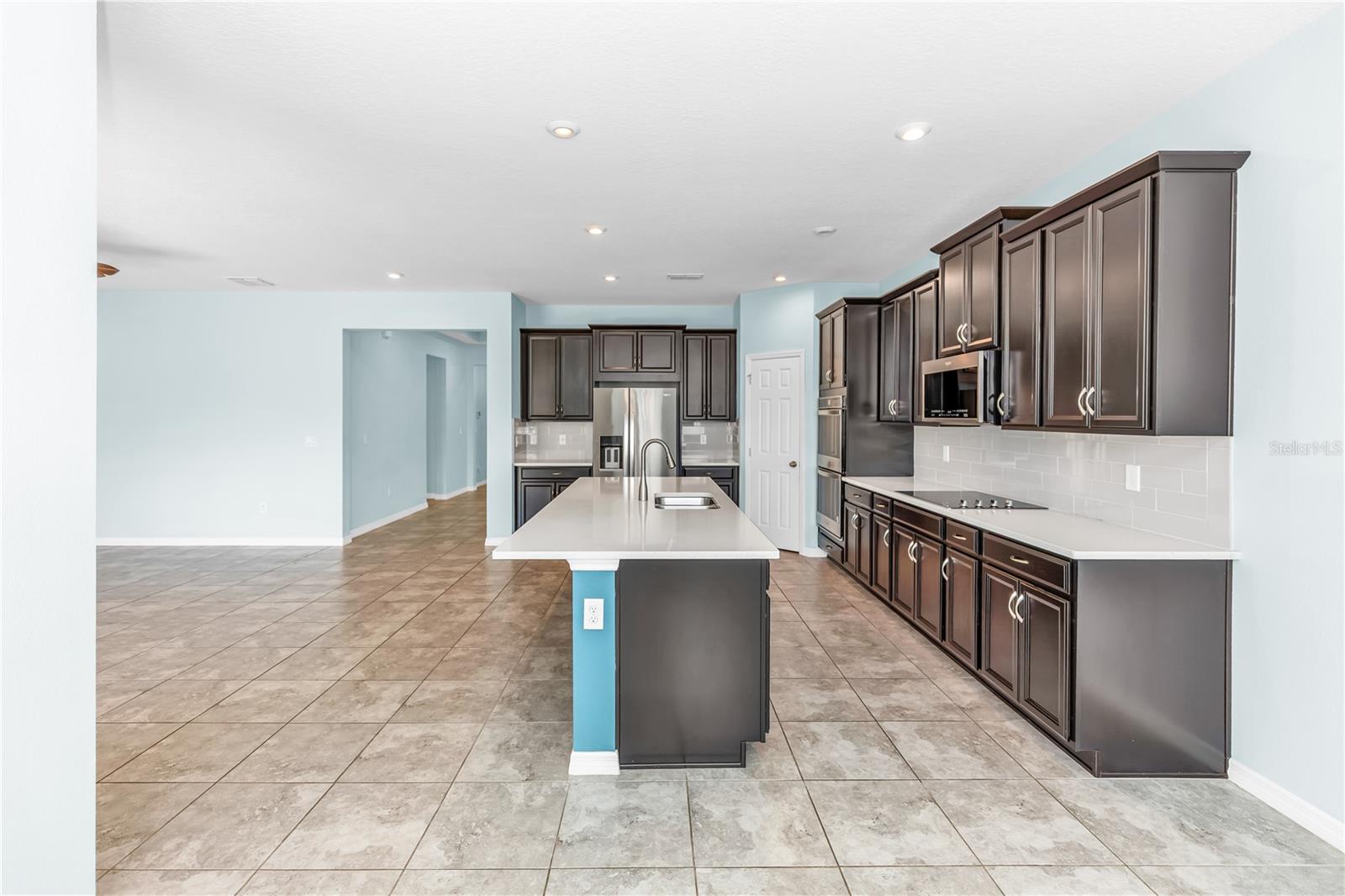 PRESERVE/CROWN POINT PH 2B - Residential