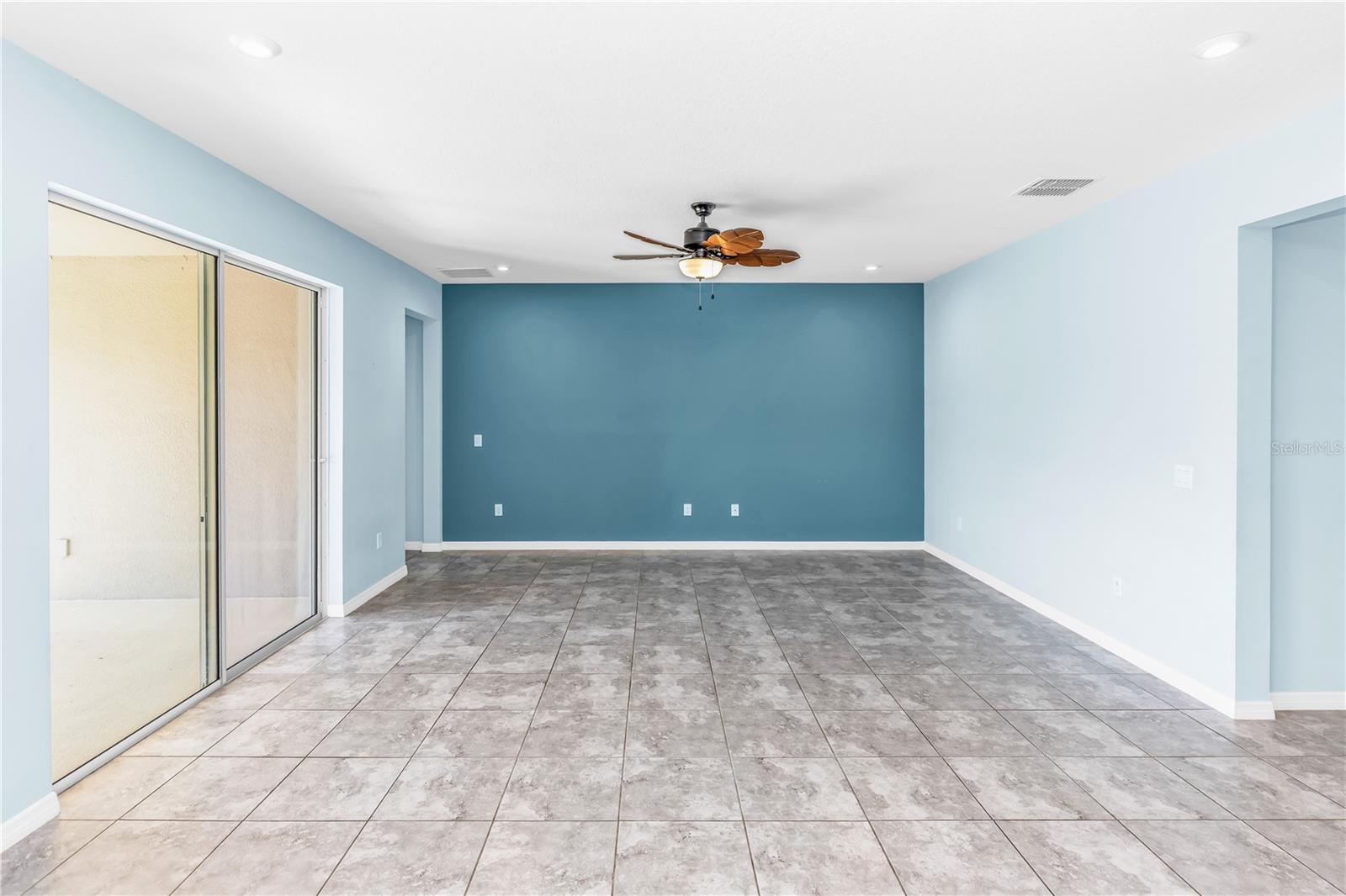 PRESERVE/CROWN POINT PH 2B - Residential