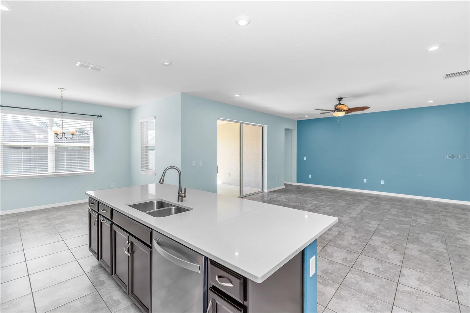 PRESERVE/CROWN POINT PH 2B - Residential