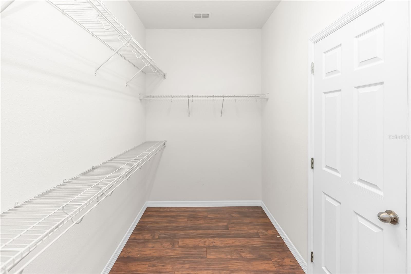 PRESERVE/CROWN POINT PH 2B - Residential