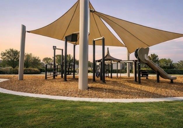 PRESERVE/CROWN POINT PH 2B - Residential