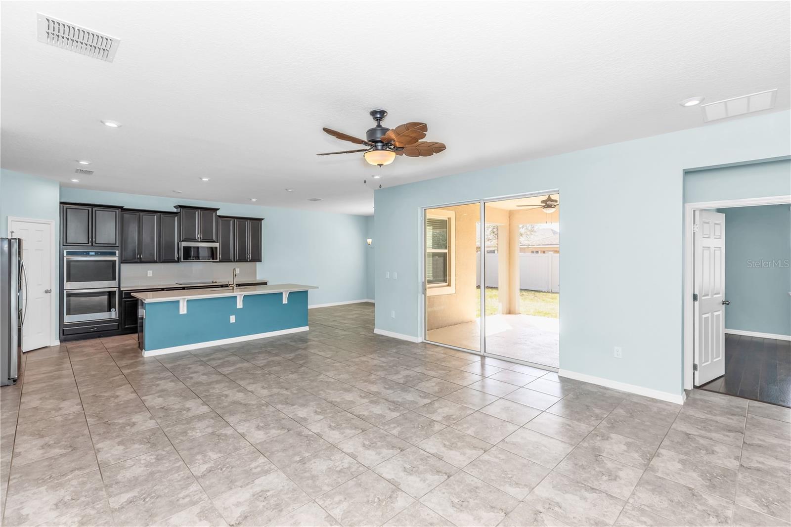 PRESERVE/CROWN POINT PH 2B - Residential