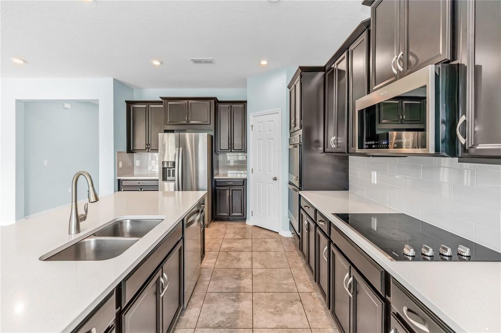 Photo of 3427 Stonegate Drive, Ocoee, FL 34761 (MLS # G5108840)