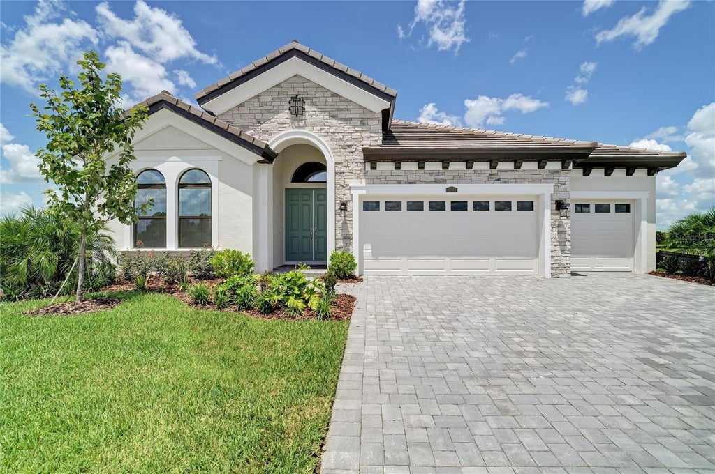 Photo of 10183 Lilac Manor Trace, San Antonio, FL 33576 (MLS # TB8534397)
