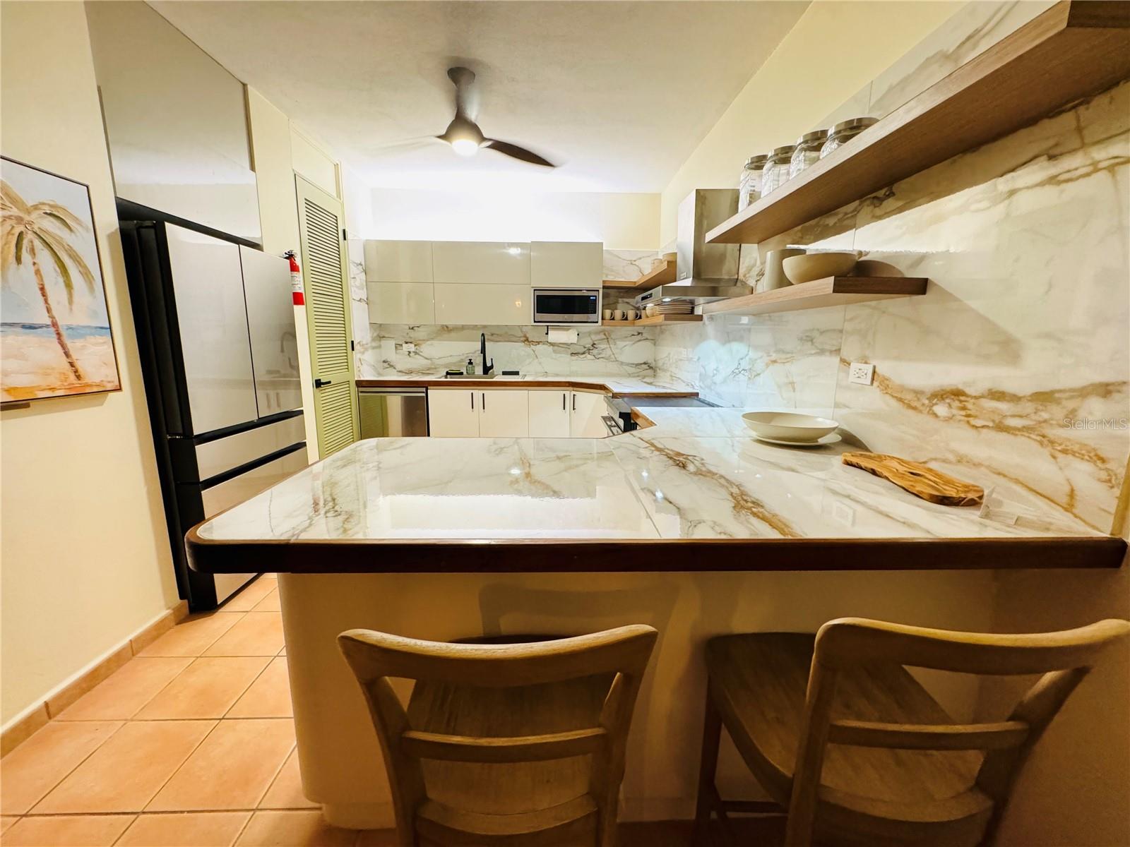 PUNTA DEL MAR BEACH VILLAGE - Residential