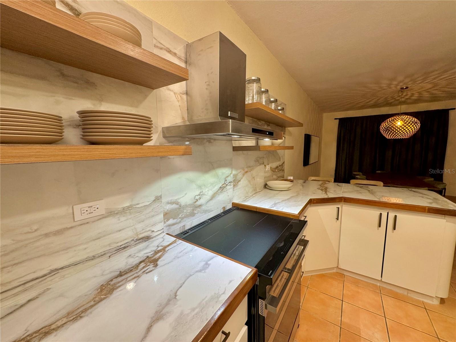 PUNTA DEL MAR BEACH VILLAGE - Residential