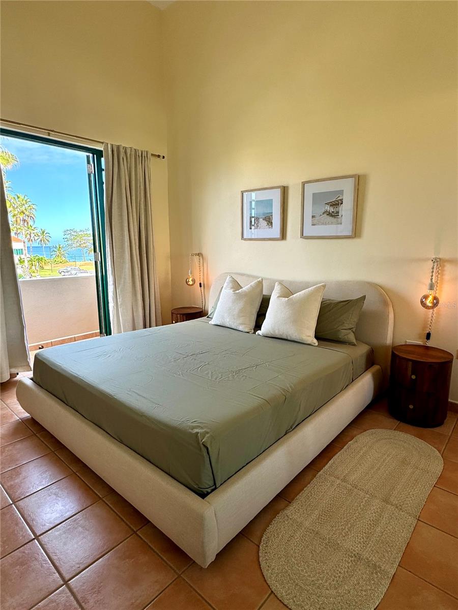 PUNTA DEL MAR BEACH VILLAGE - Residential