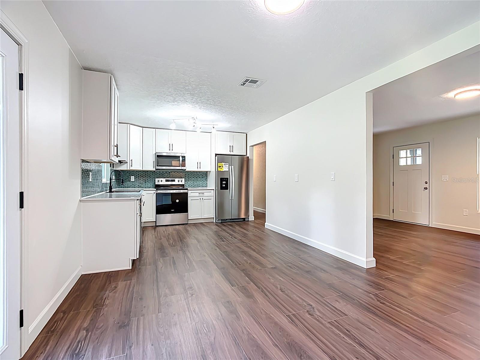 COUNTRY CLUB ADD - Residential