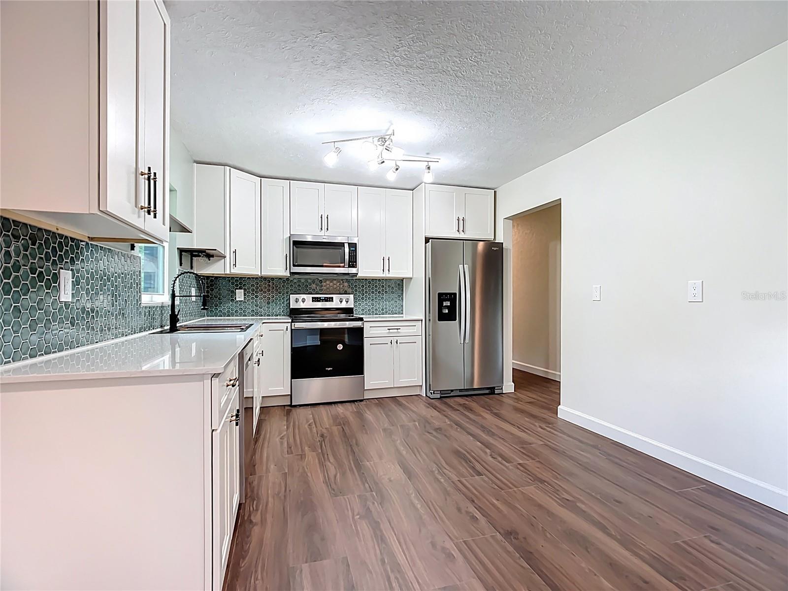 COUNTRY CLUB ADD - Residential