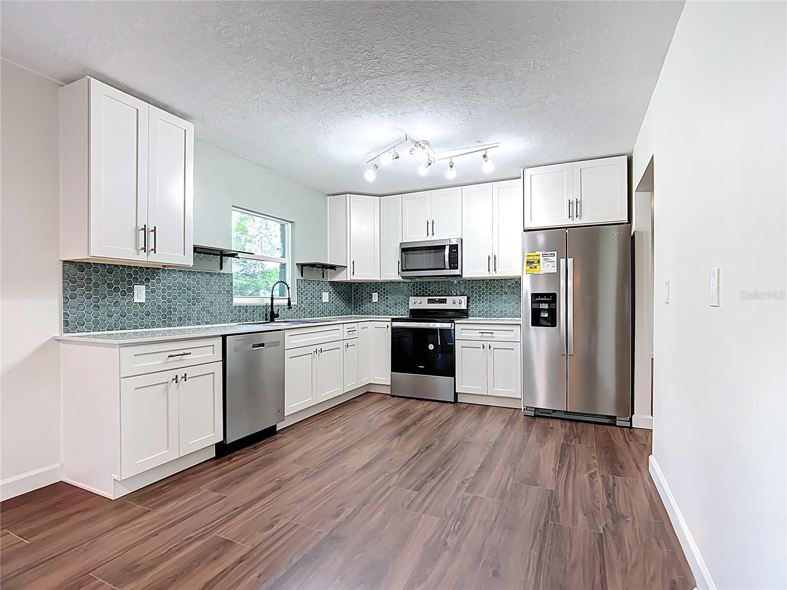 COUNTRY CLUB ADD - Residential