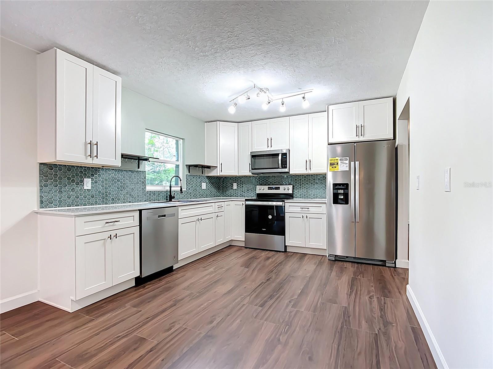 COUNTRY CLUB ADD - Residential