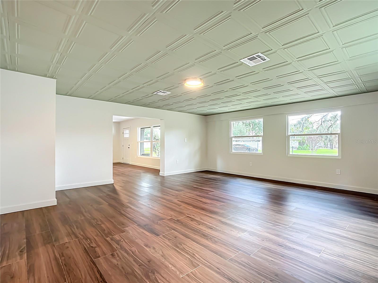 COUNTRY CLUB ADD - Residential