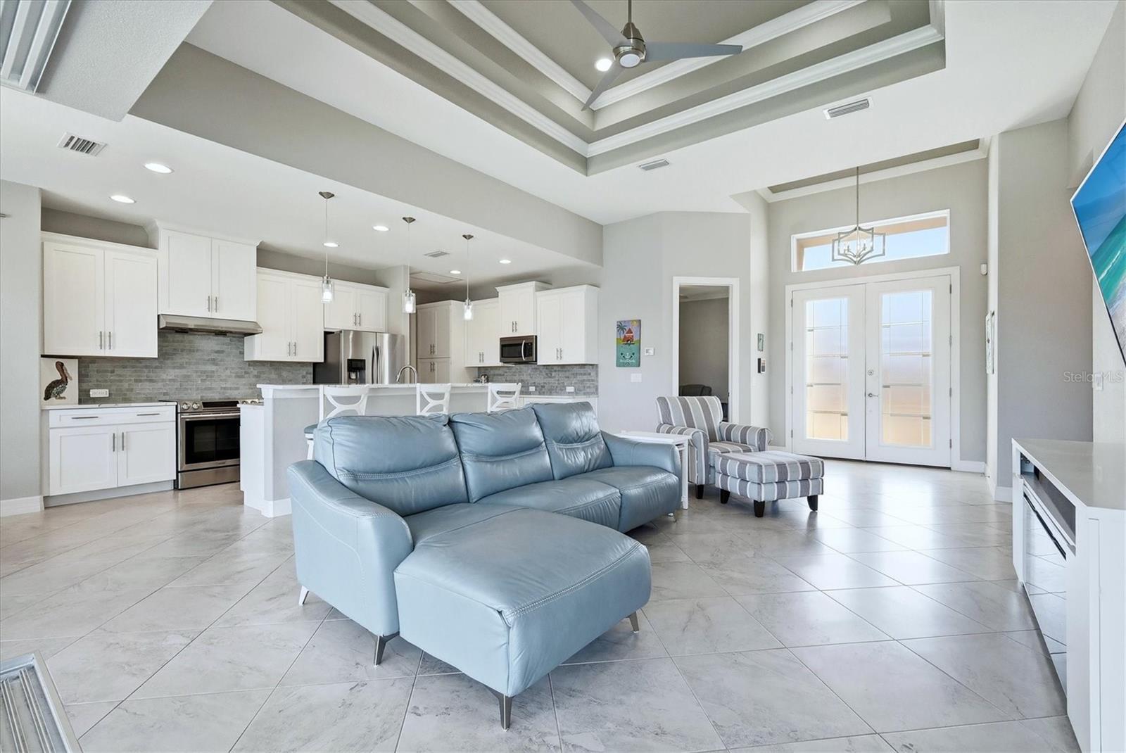 15272 LAKELAND CIRCLE