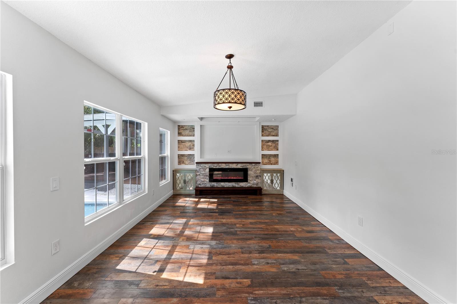 RANCHESTER UNIT II - Residential
