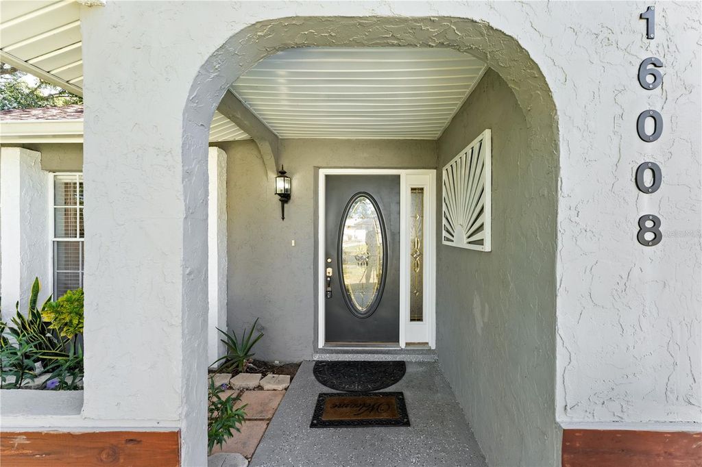 Photo of 16008 Sagebrush Road, Tampa, FL 33618 (MLS # TB8438942)