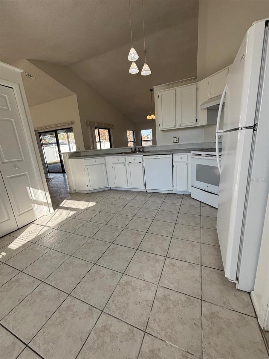 WHISPER LAKES - Residential Lease