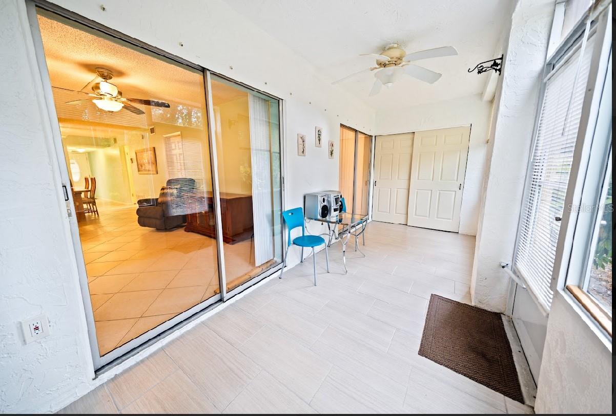 BAYSHORE ON THE LAKE APTS II SEC 3 - Residential