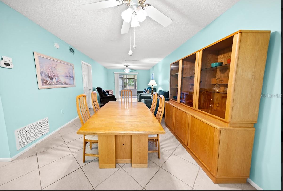 BAYSHORE ON THE LAKE APTS II SEC 3 - Residential