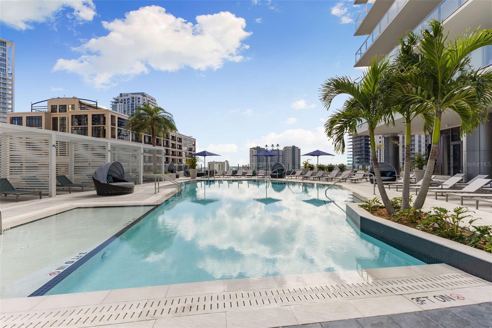 ART HOUSE CONDO - Residential