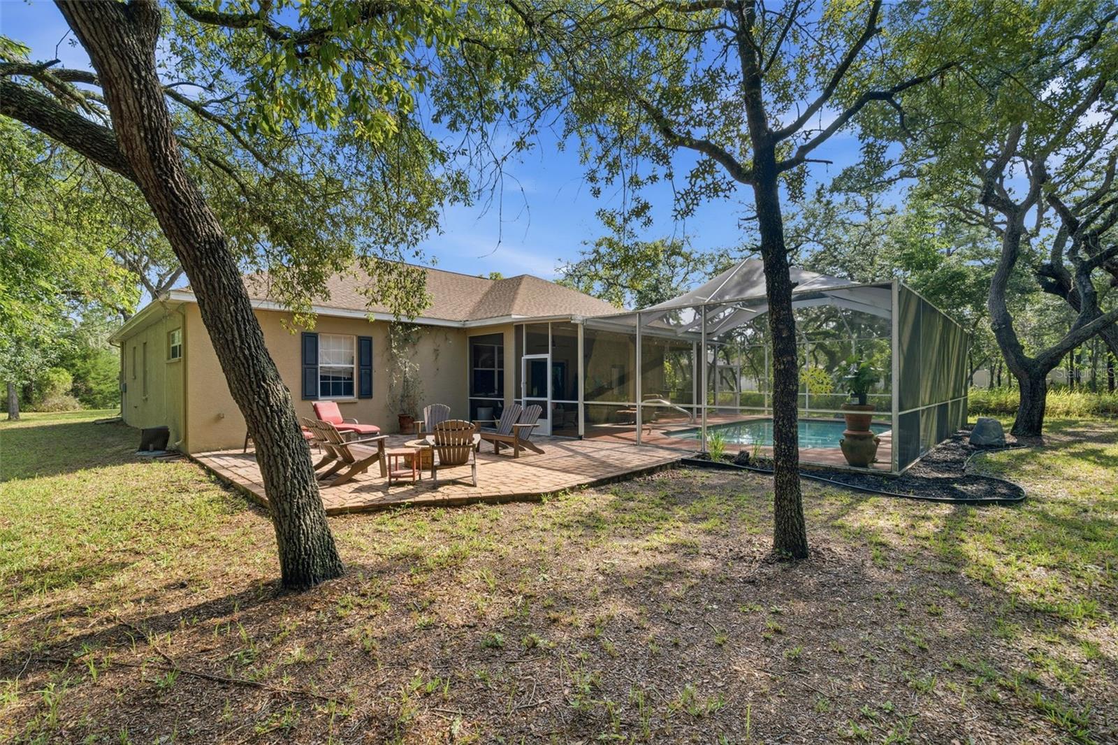 ROYAL HIGHLANDS - Residential