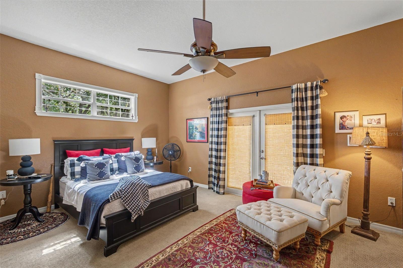 ROYAL HIGHLANDS - Residential