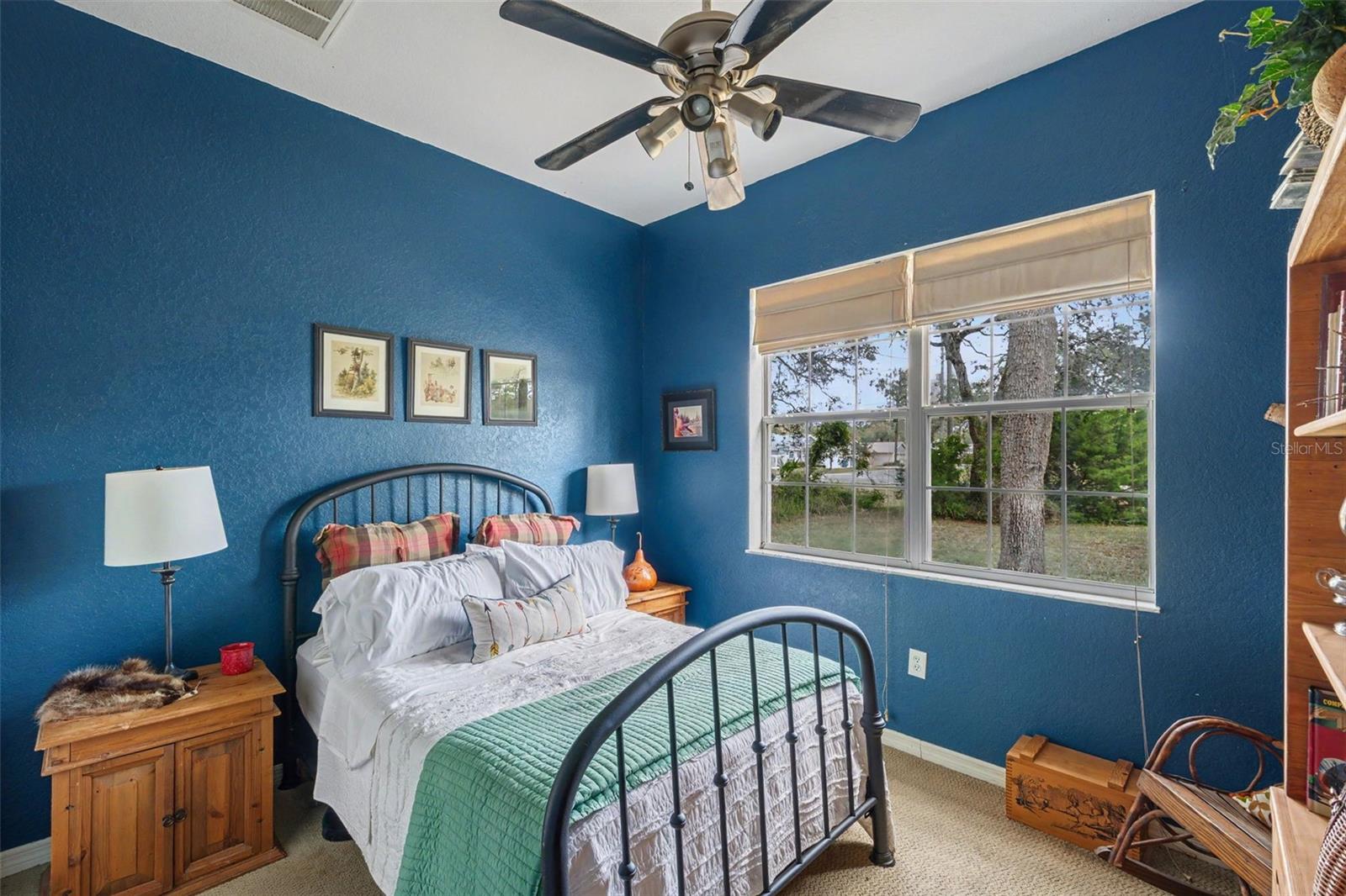 ROYAL HIGHLANDS - Residential
