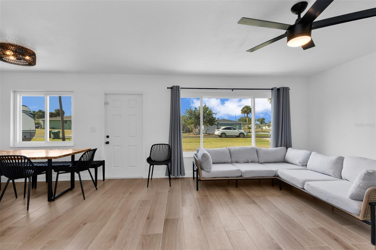 OXFORD MANOR 3RD ADD - Residential