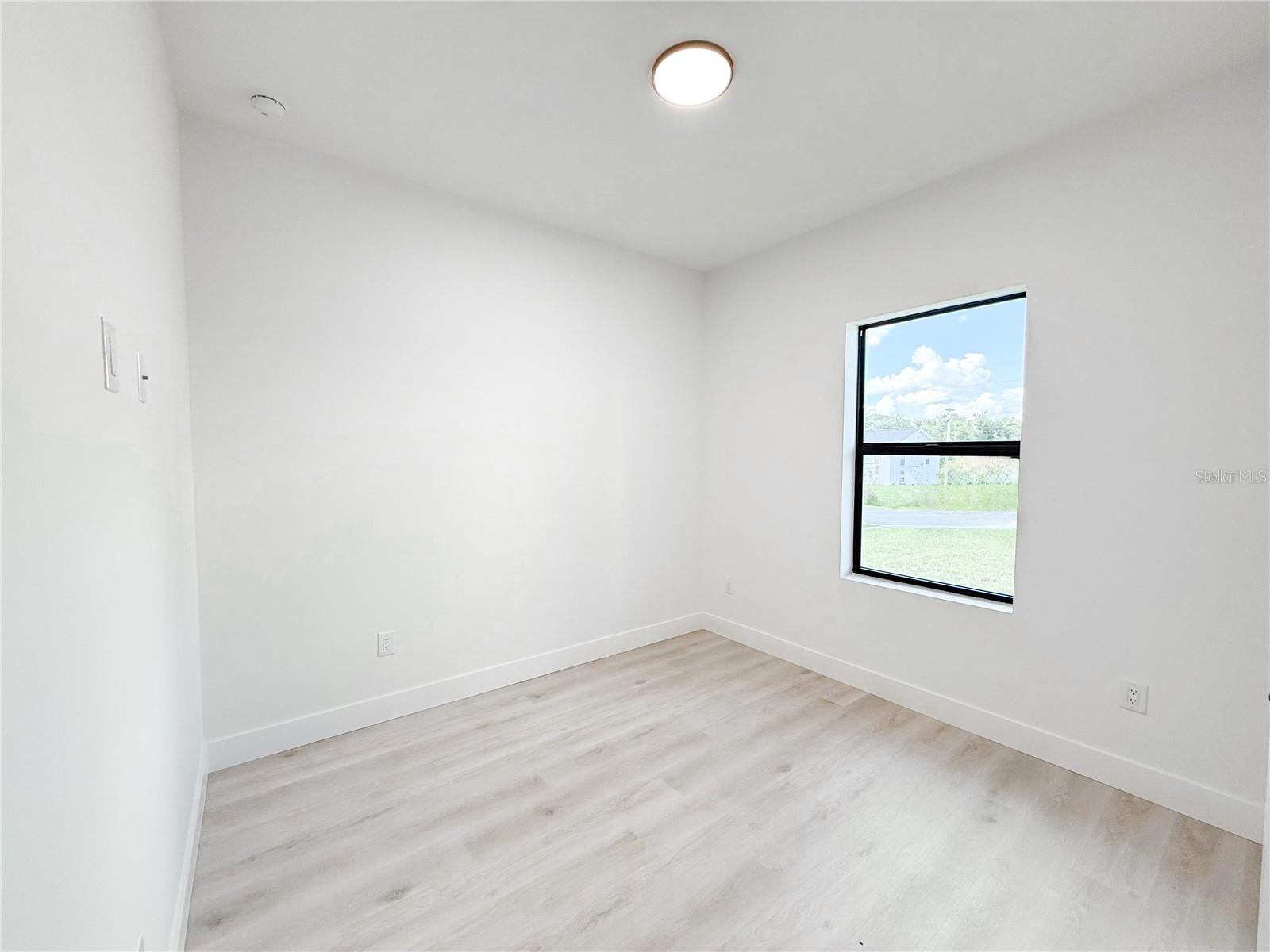 PORT CHARLOTTE SEC 084 - Residential Income