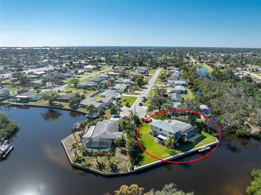 Photo of 490 Creek Lane Drive, Englewood, FL 34223 (MLS # A4683815)