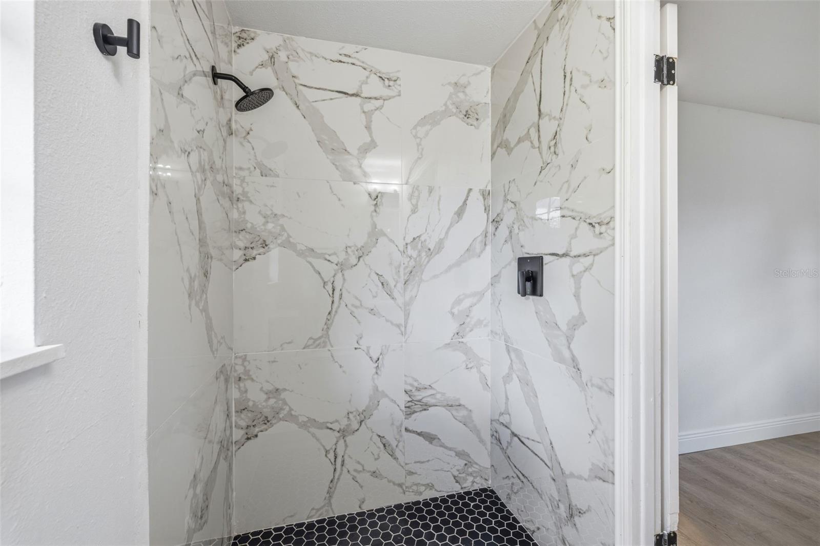 Z HEIGHTS 1ST ADD - Residential