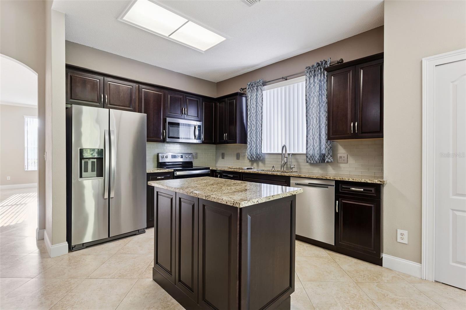 950 JADE FOREST AVENUE