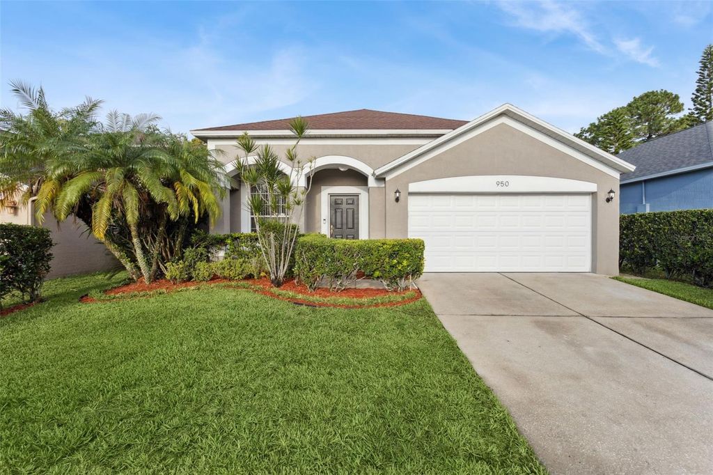 Photo of 950 Jade Forest Avenue, Orlando, FL 32828 (MLS # G5103121)