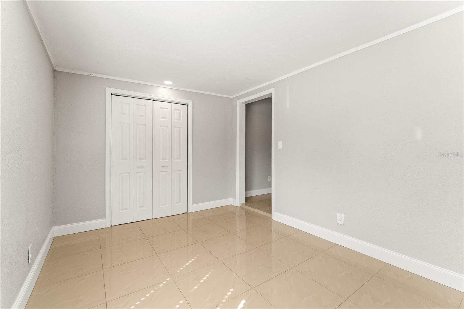 CASSA-VILLA HEIGHTS - Residential Lease