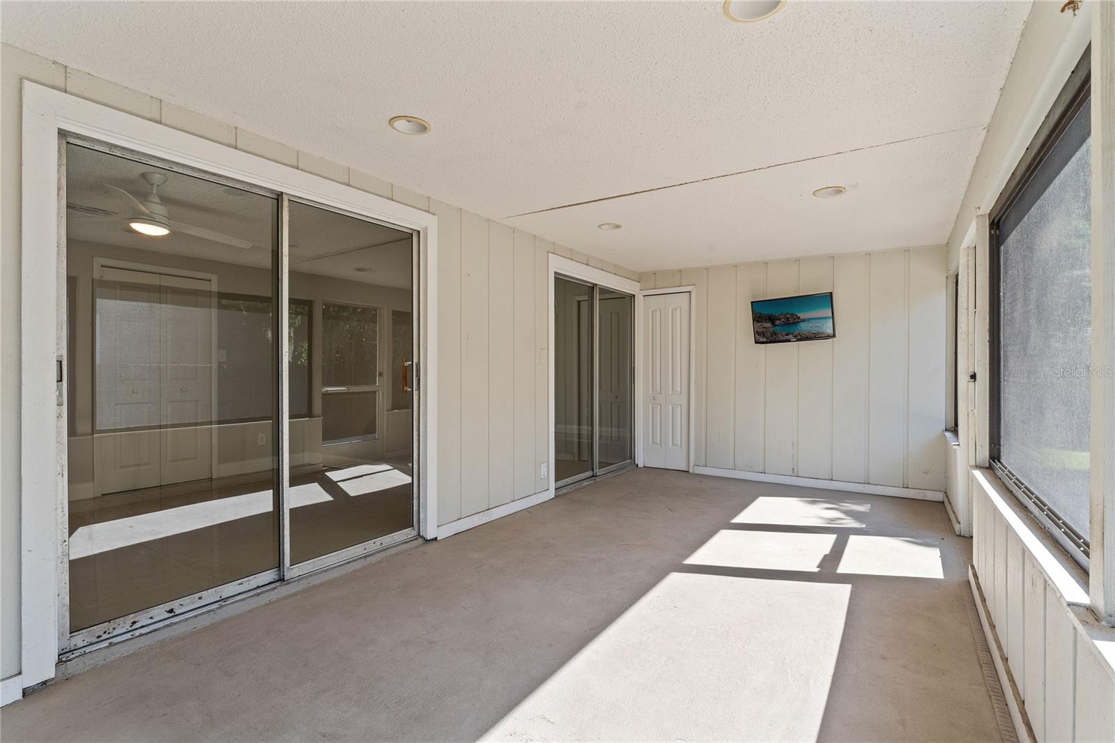 CASSA-VILLA HEIGHTS - Residential Lease