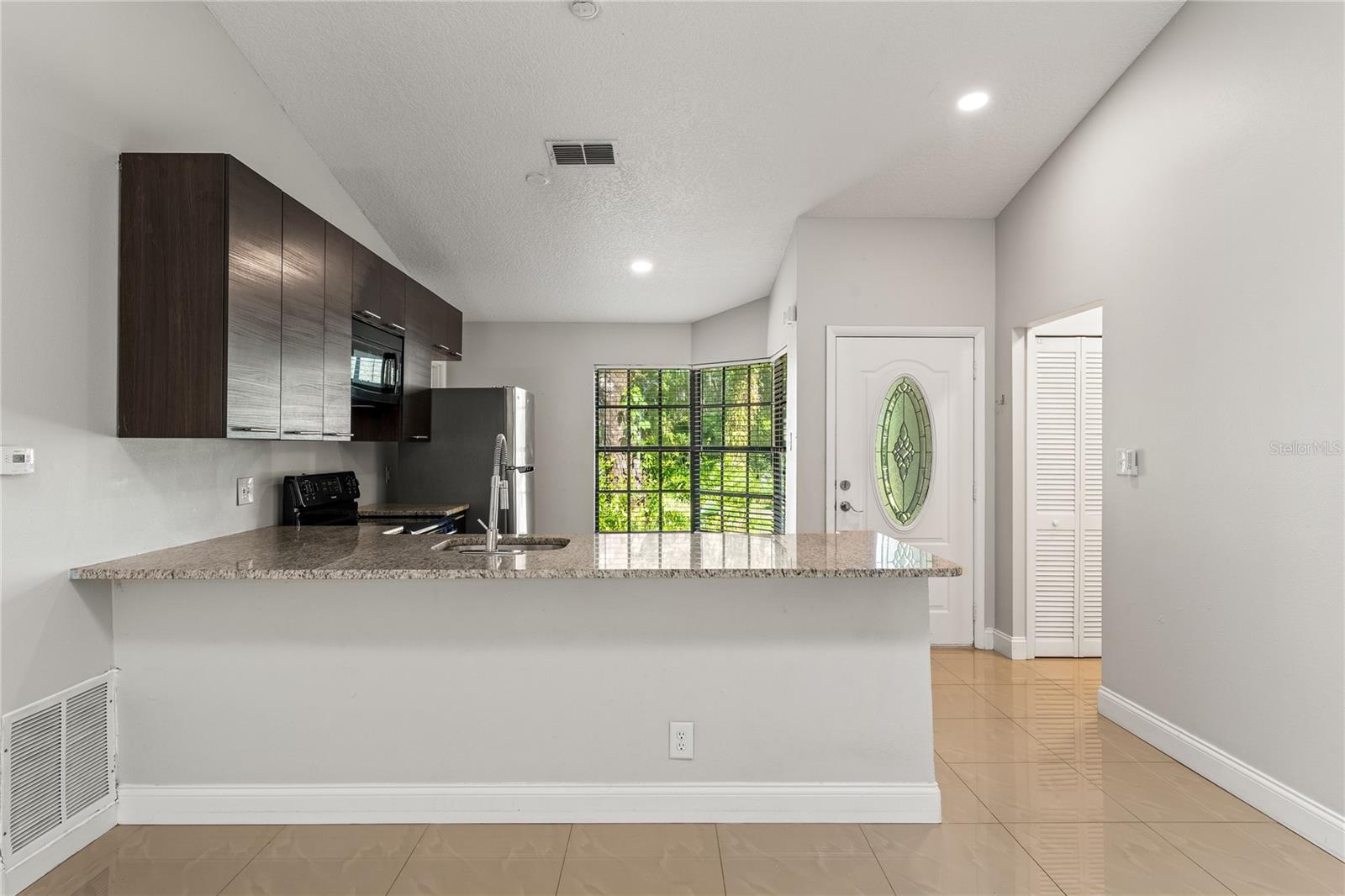 CASSA-VILLA HEIGHTS - Residential Lease