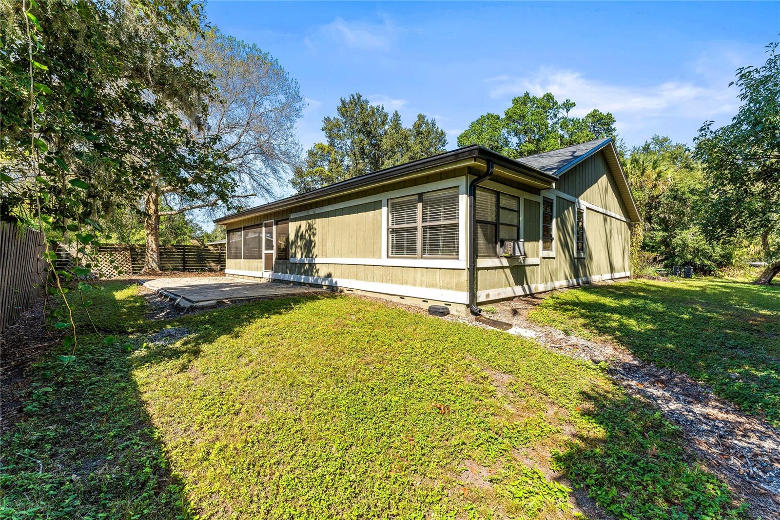 CASSA-VILLA HEIGHTS - Residential Lease