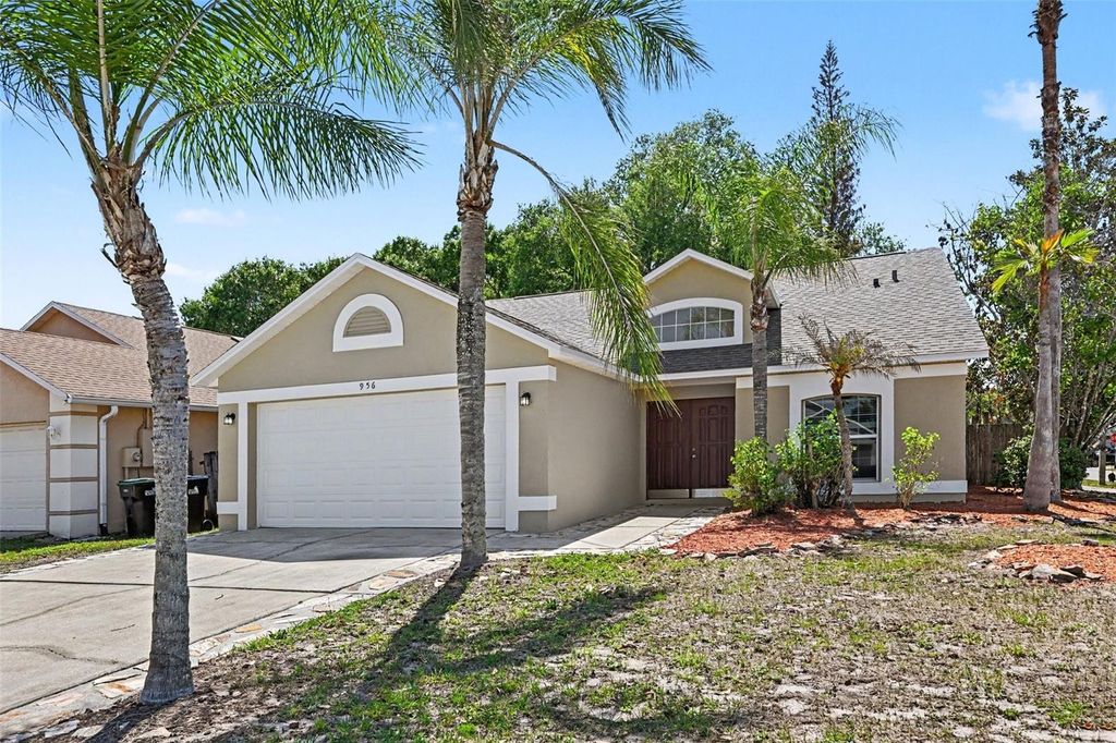 Photo of 956 Old Barn Road, Orlando, FL 32825 (MLS # O6404395)