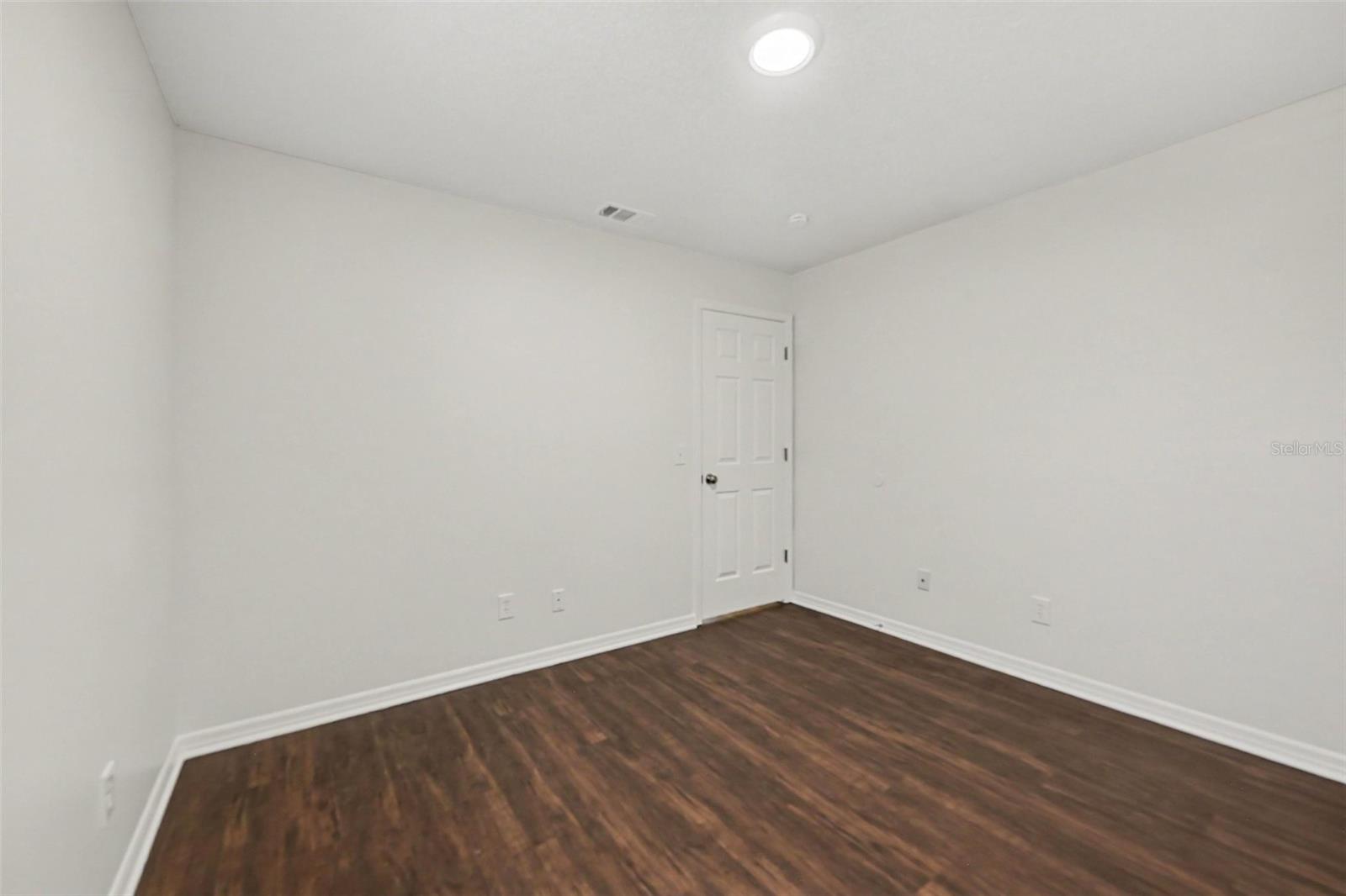 WINDING CREEK - Residential