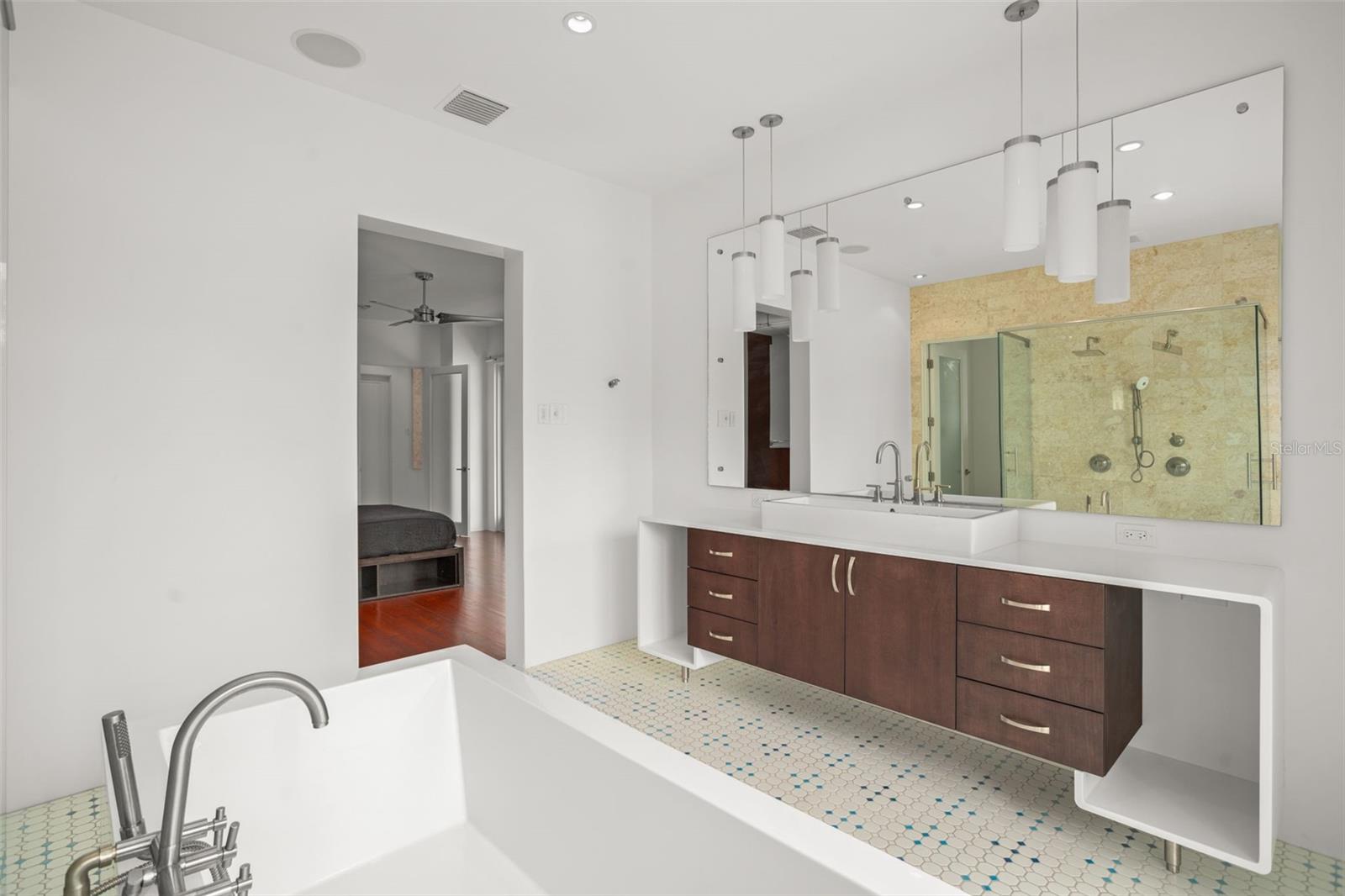 CONWILL ESTATES - Residential